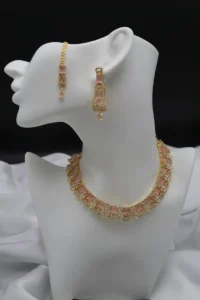 “Elegant gold-plated necklace with a sleek pendant design, crafted for a refined and modern look.”