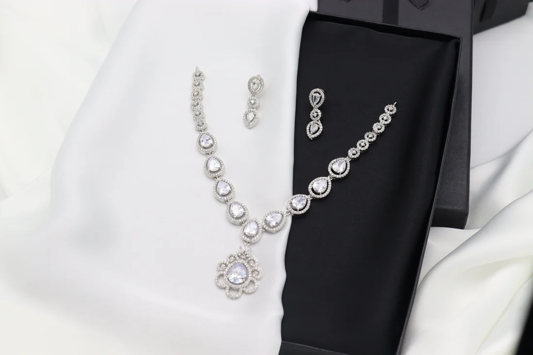 FAS Royalty-C - Image 3